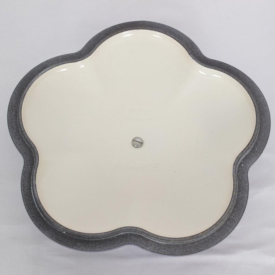ボーナスストア+5％【美品】ル・クルーゼ ココットフルール 20cm