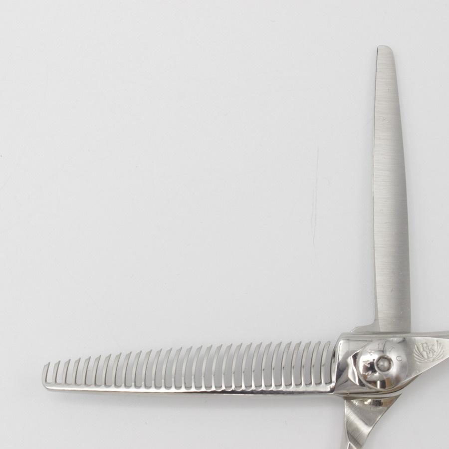 ボーナスストア+5％【美品】ナルトシザー 二梳きエアロライン S29 無料