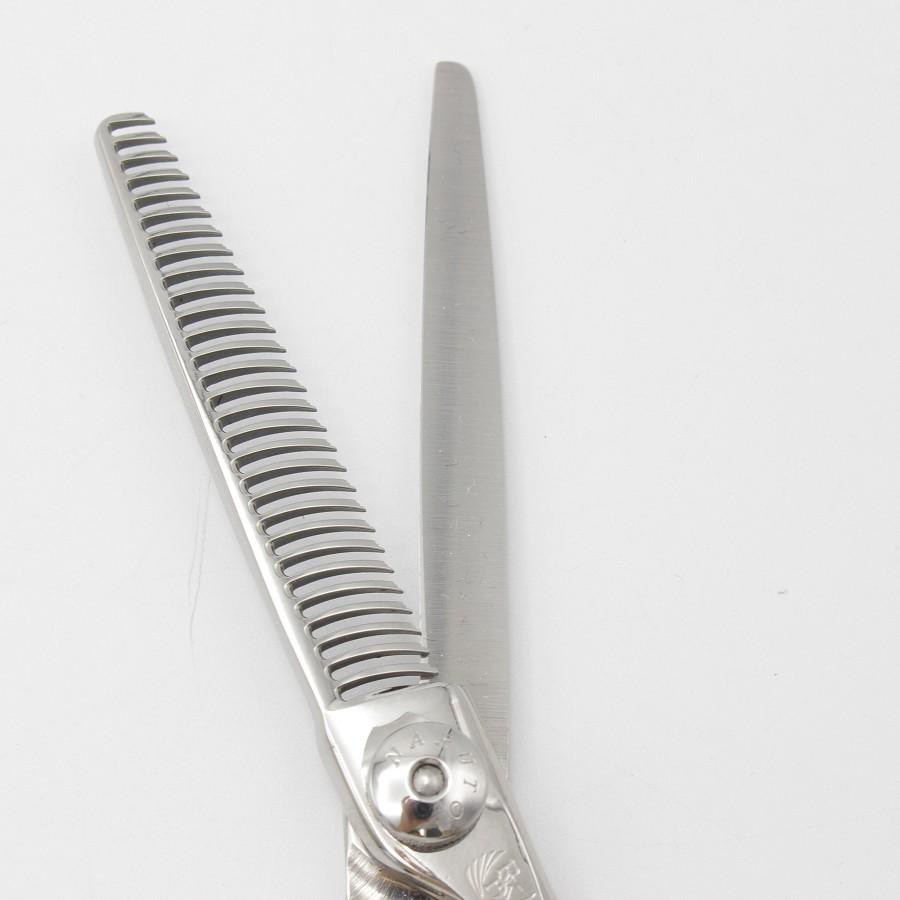 ボーナスストア+5％【美品】ナルトシザー 二梳きエアロライン S29 無料