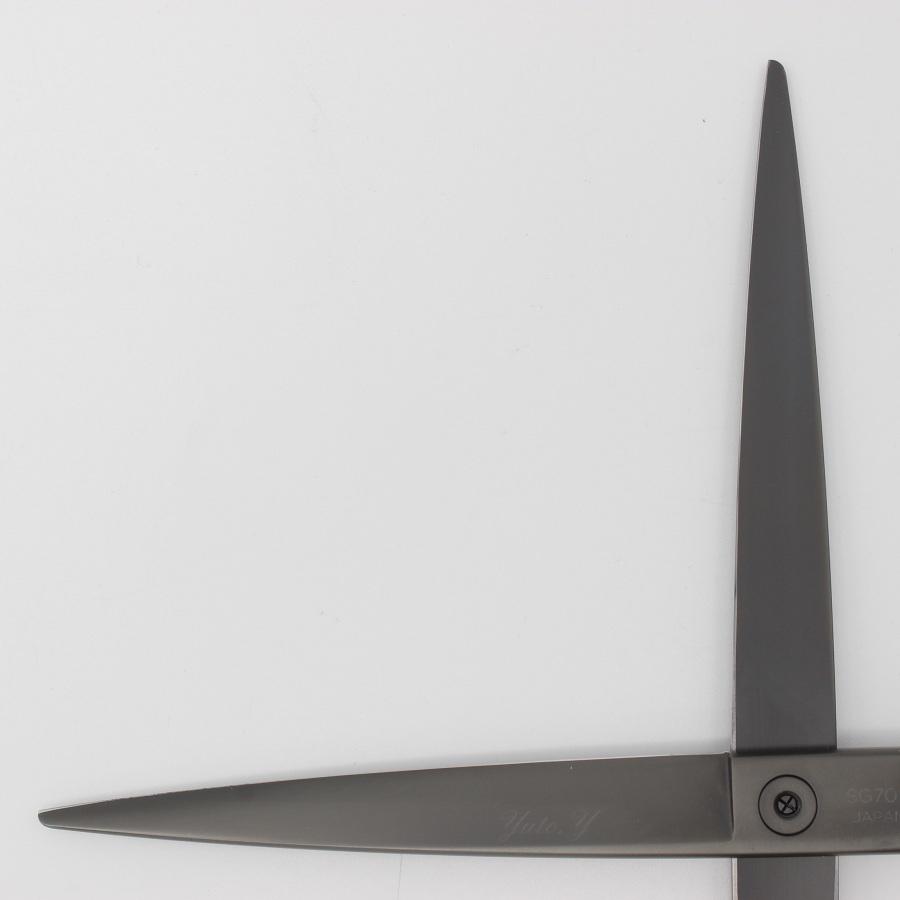 ボーナスストア+5％【美品】オオカワプロシザーズ SG70-X DLCコーティング マットブラック カットシザー 7インチ ハマグリ刃 3Dハンドル |  | 04