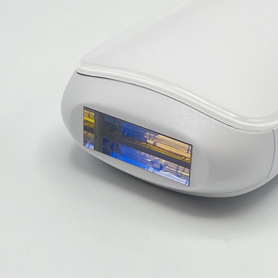 ボーナスストア+5％【美品】Ulike Air3 UI06 ホワイト IPL光美容器 脱毛器 ユーライク エアー 本体 |  | 06