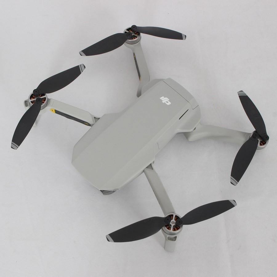 ボーナスストア+5％【美品】DJI Mini 2 Fly More Combo MI2CP2 