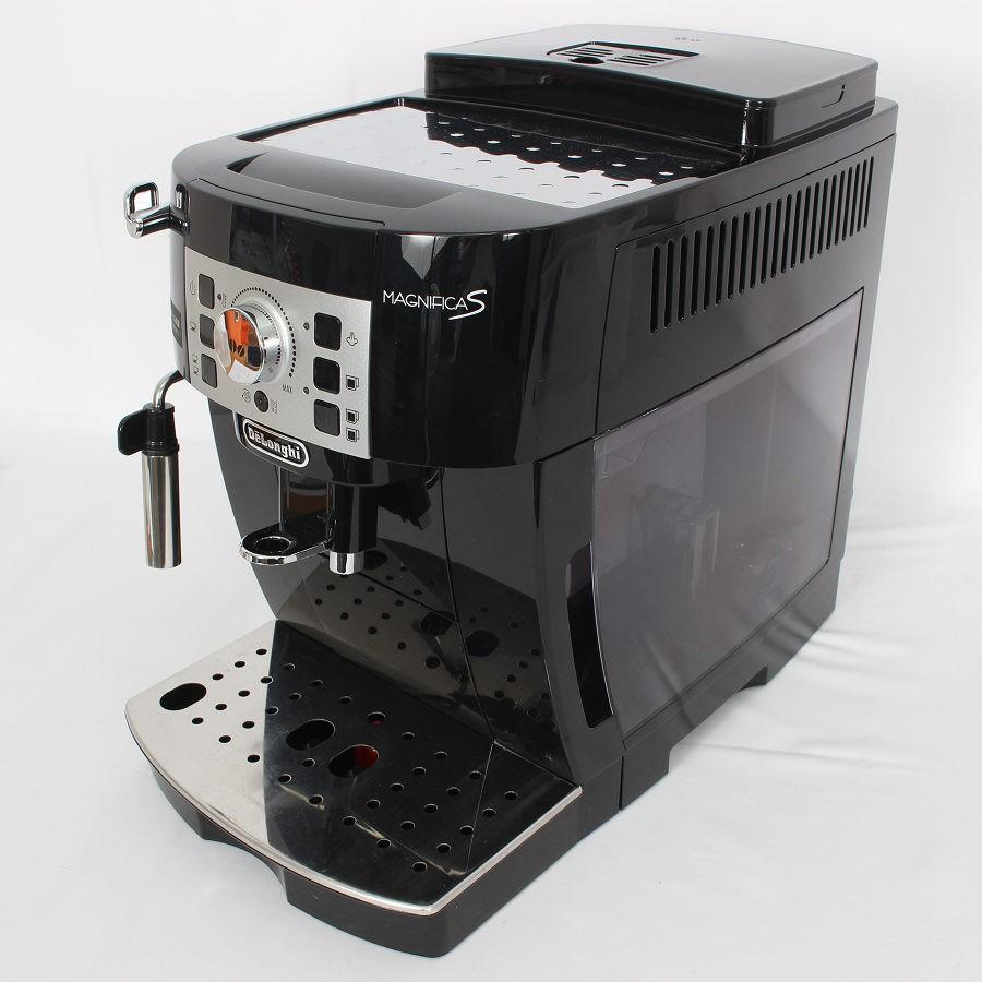 取引中【美品】デロンギマグニフィカS ECAM22112B