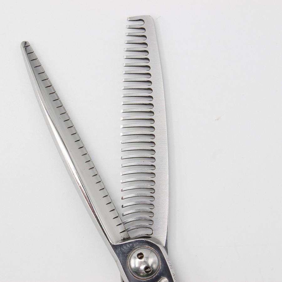 ボーナスストア+5％【美品】刃物屋トギノン クイーンサクセススター セニング 5.8インチ メガネハンドル 28目フラット/スリット 約20% シザー トギノン |  | 03