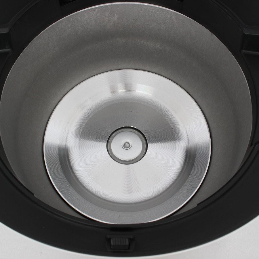 ボーナスストア+5％【美品】シャープ ヘルシオ ホットクック KN-HW24G-W メニュー集付き ホワイト系 水なし自動調理鍋 HEALSIO 2.4L 電気圧力鍋 本体 |  | 06