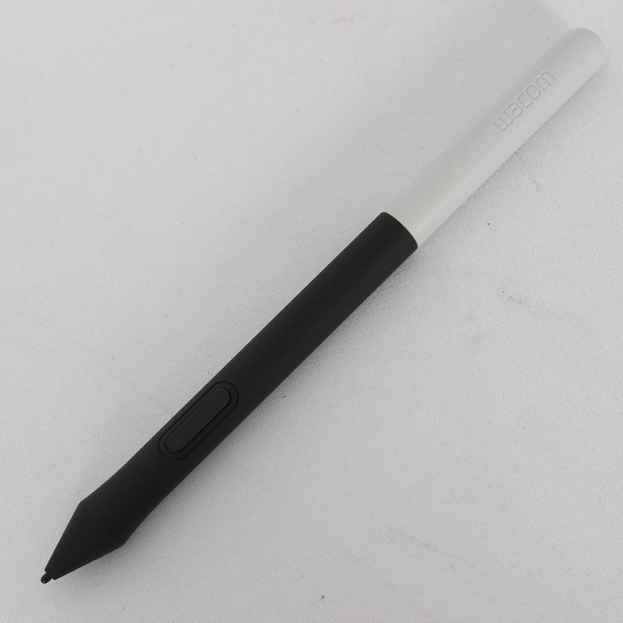 ボーナスストア+5％【美品】WACOM One Creative Pen Display DTC133W1D