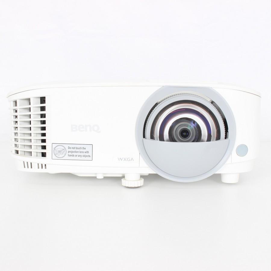 ボーナスストア+5％【美品】BenQ MW826STH 短焦点プロジェクター WXGA