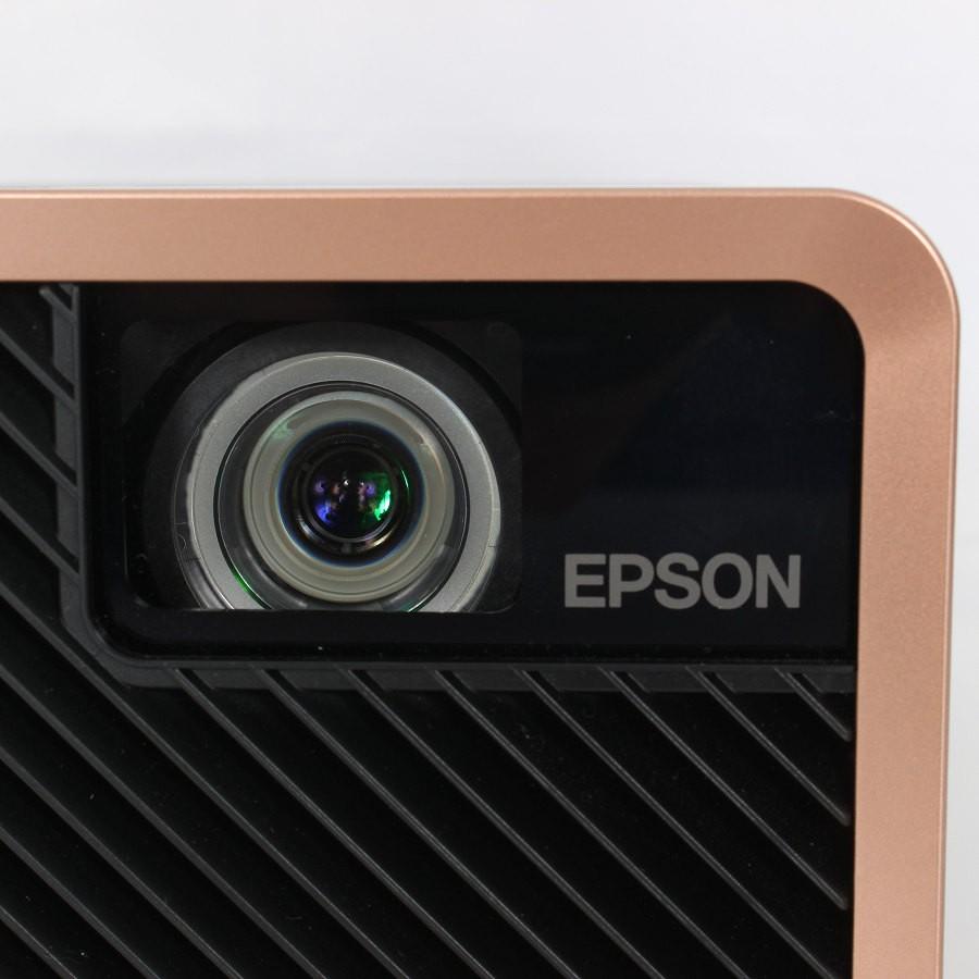 ボーナスストア+5％【美品】エプソン dreamio EF-100B
