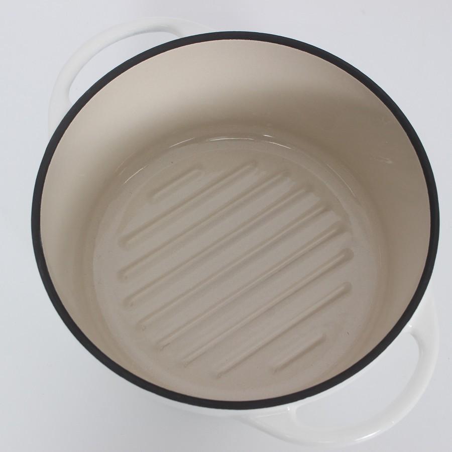 ボーナスストア+5％【新品】バーミキュラ オーブンポットラウンド 18cm PWH18R KONAYUKI パールホワイト 無水 ホーロー 両手鍋 粉雪 本体 |  | 03