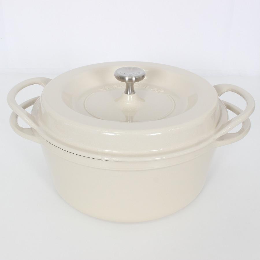 ボーナスストア+5％【新品】バーミキュラ オーブンポットラウンド 22cm NBG22R ナチュラルベージュ 無水 ホーロー 両手鍋 本体 |  | 01