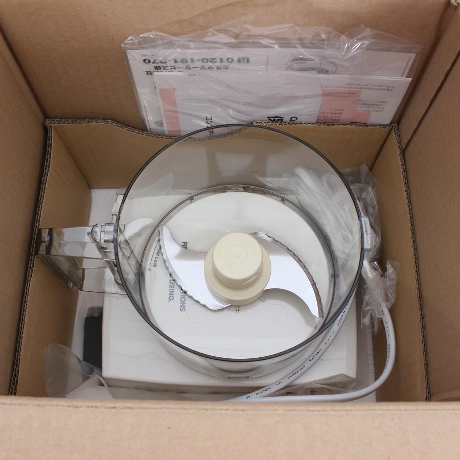 ボーナスストア+5％【新品】クイジナート DLC-10PRO フードプロセッサー 多機能タイプ 1.9Ｌ ミキサー 本体 |  | 02