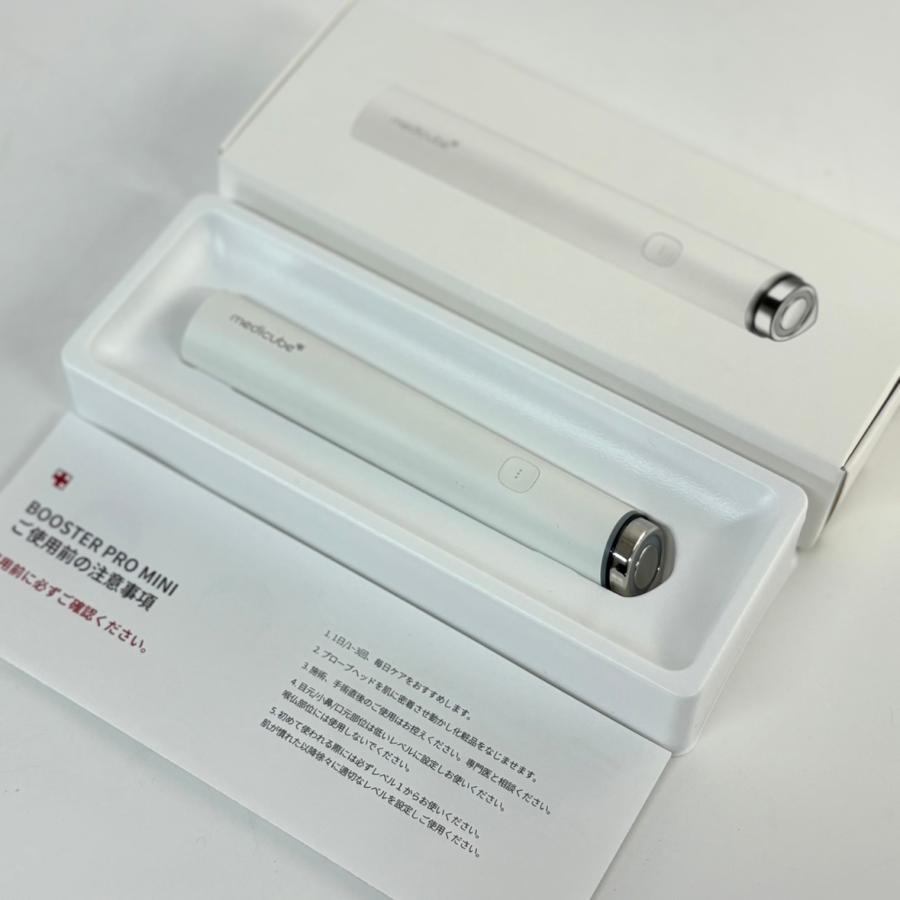 ボーナスストア+5％【美品】MEDICUBE ME-BPRM AGE-R ブースタープロ