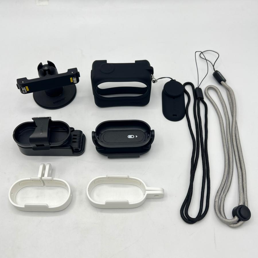 ボーナスストア+5％【美品】Insta360 GO 3S 128GB CINSAATA-GO3S128K ブラック アクションカメラ インスタ ゴー 本体 |  | 09