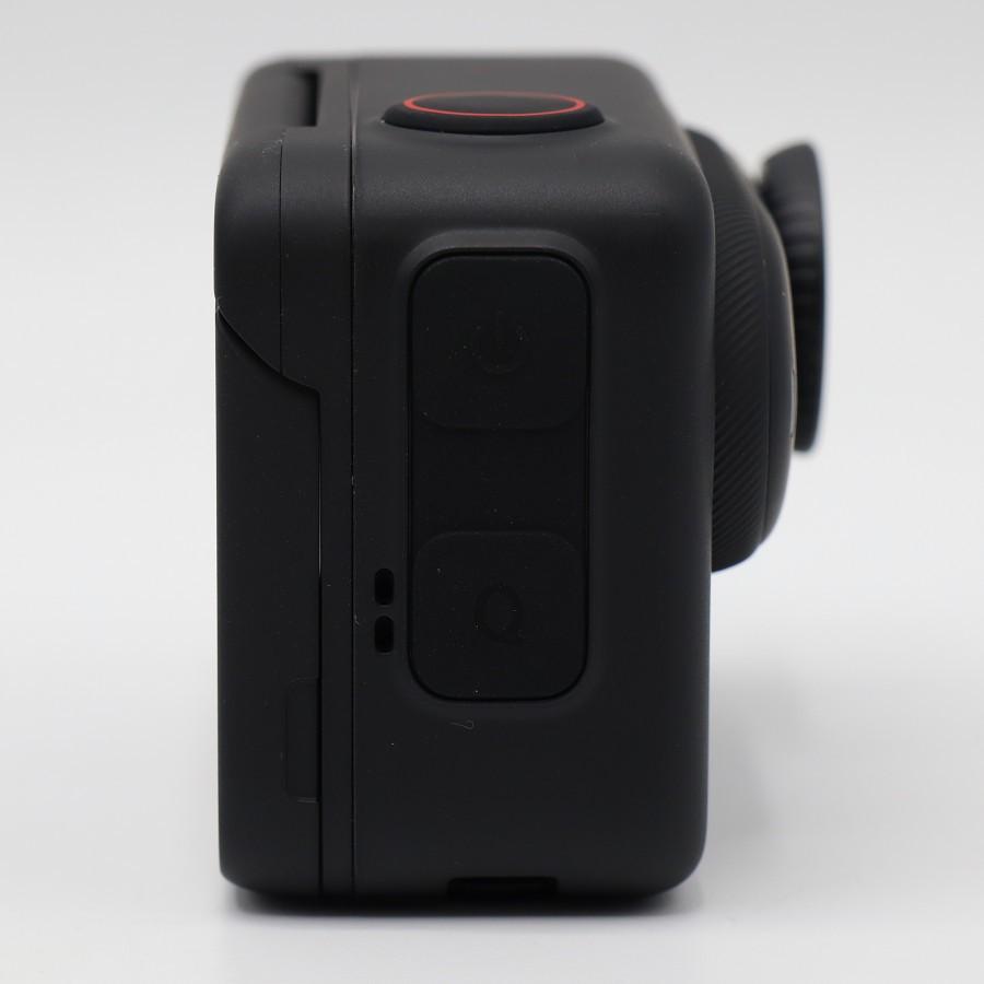 ボーナスストア+5％【美品】Insta360 GO 3S 128GB CINSAATA-GO3S128K ブラック アクションカメラ インスタ ゴー 本体 |  | 03