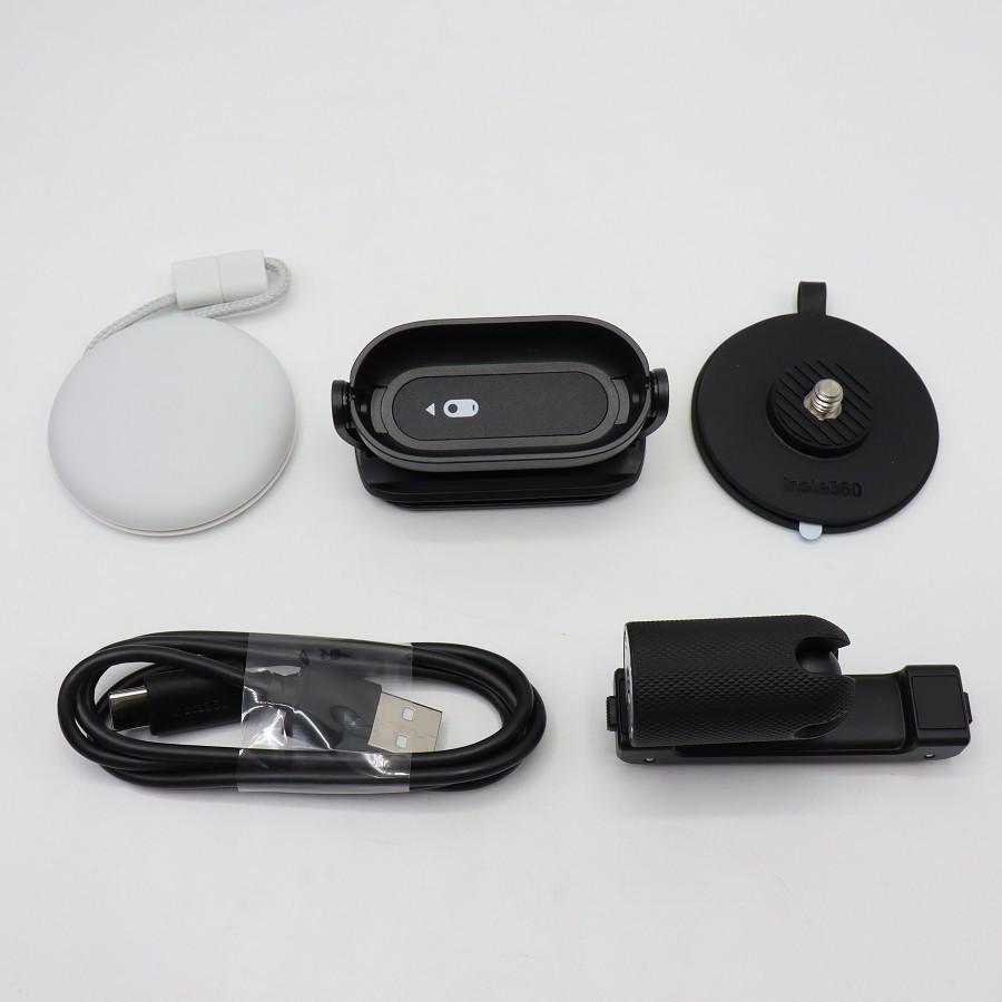 ボーナスストア+5％【美品】Insta360 GO 3S 128GB CINSAATA-GO3S128K ブラック アクションカメラ インスタ ゴー 本体 |  | 09