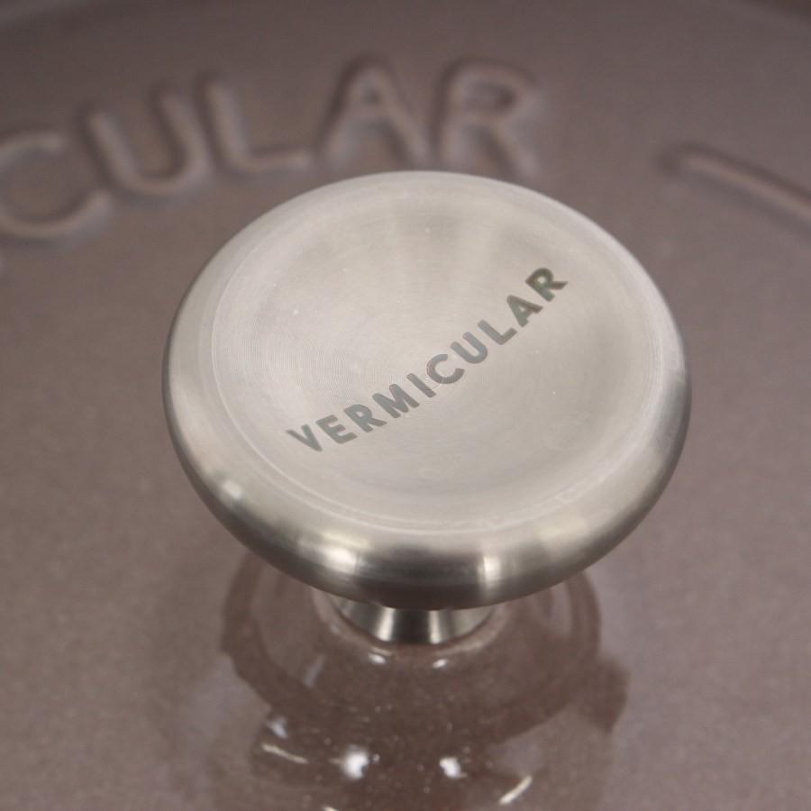 ボーナスストア+5％【美品】バーミキュラ オーブンポットラウンド 26cm BRN26R パールブラウン 無水 ホーロー 両手鍋 本体 |  | 06