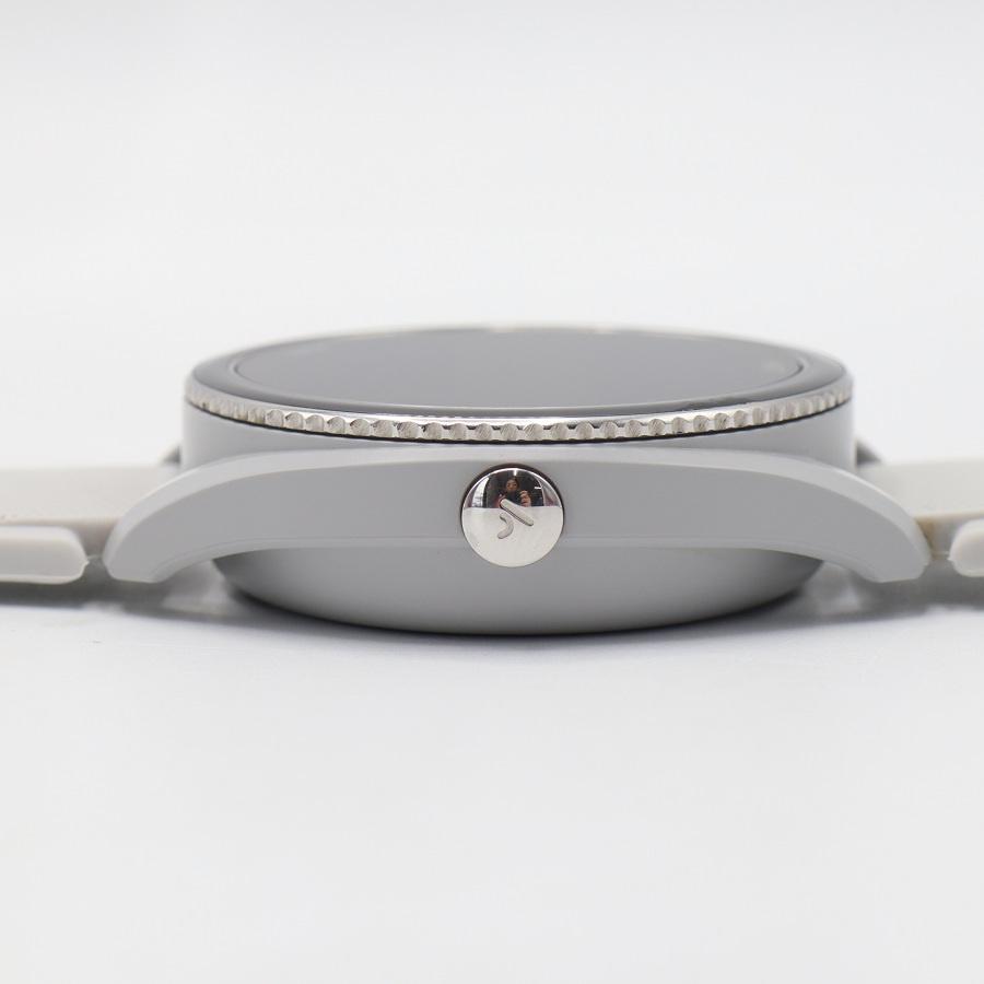 【ボーナスストア+5％】VOICE CADDIE T9 グレー 腕時計タイプ ゴルフ用距離計 ボイスキャディ 本体 |  | 12