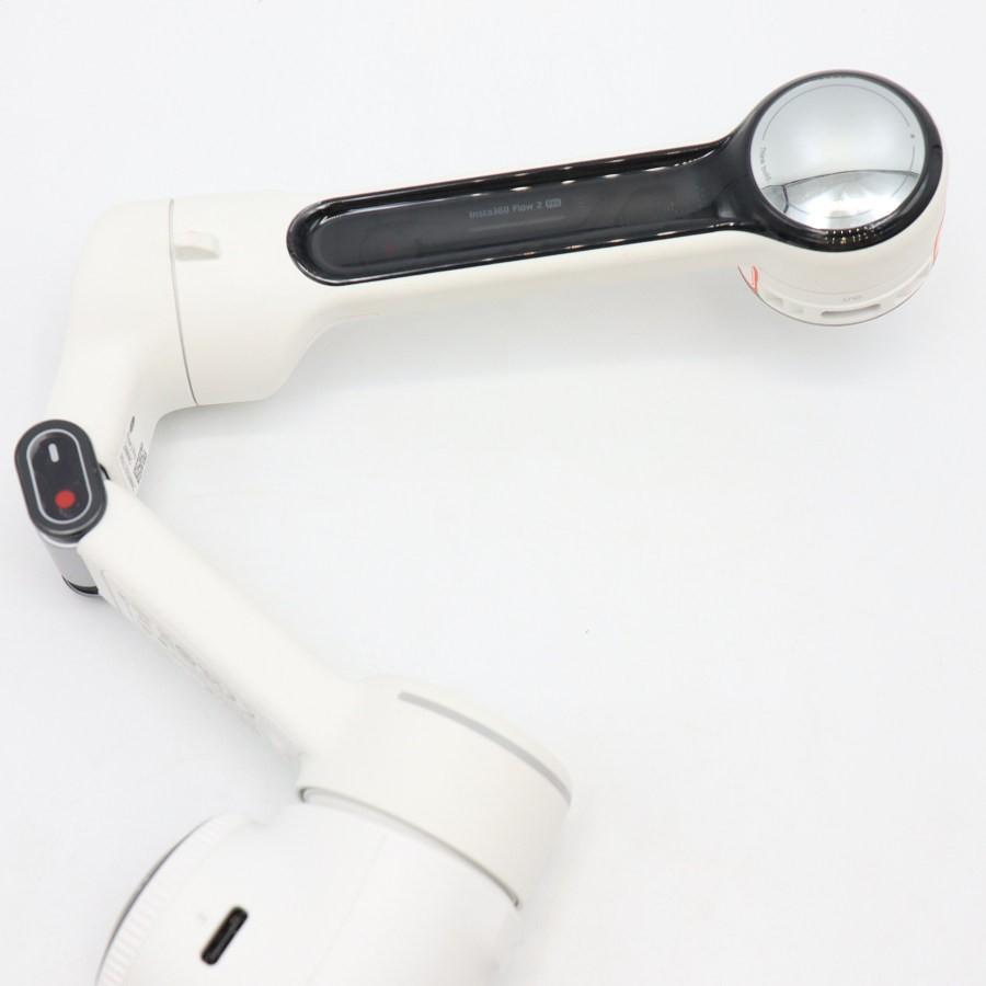 【ボーナスストア+5％】Insta360 Flow 2 Pro Standard Bundle サミットホワイト AIトラッカー付き CINSABQB-FLOW201 インスタ フロー 本体 |  | 06