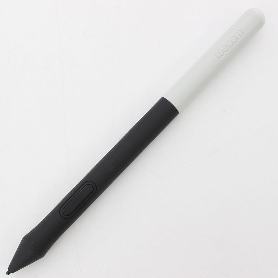 DST0013S)Wacom One 液晶ペンタブレット  中古品【取りに来られる方限定】 Wacom 13.3インチ 液タブOne ブラシセット