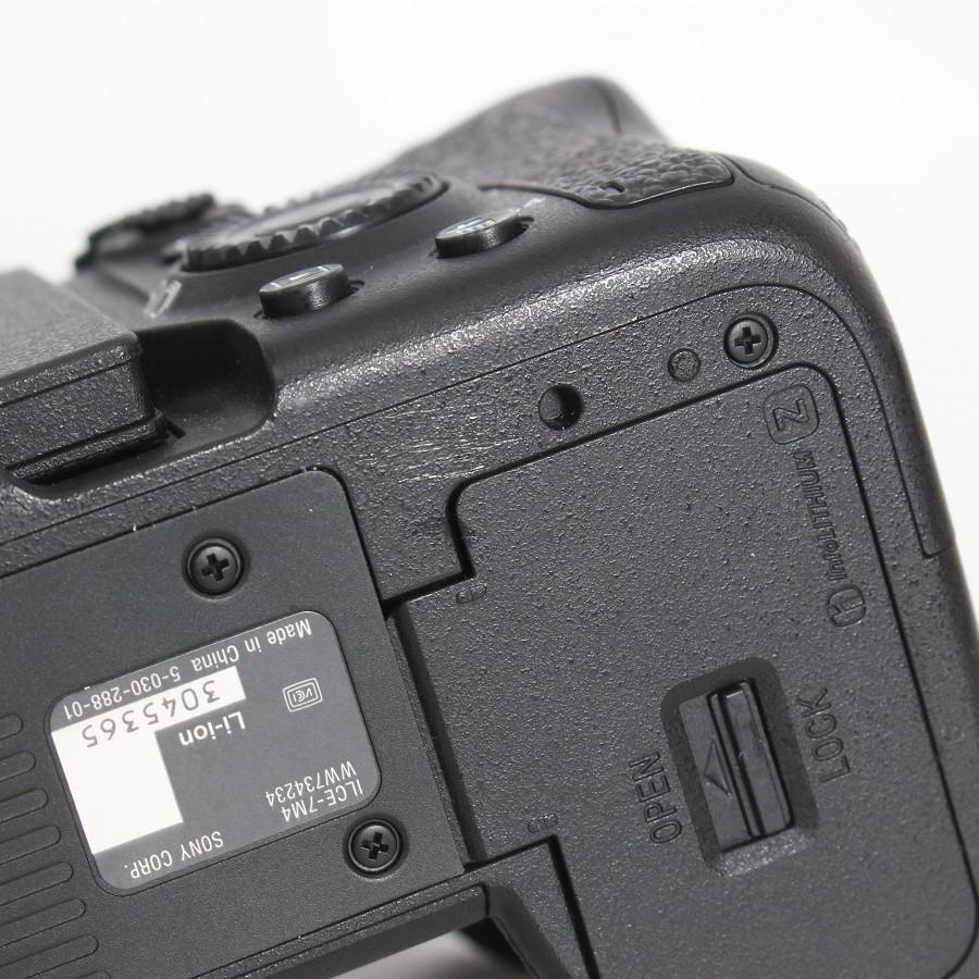 ボーナスストア+5％【美品】SONY α7 IV ILCE-7M4 ボディ ミラーレス 