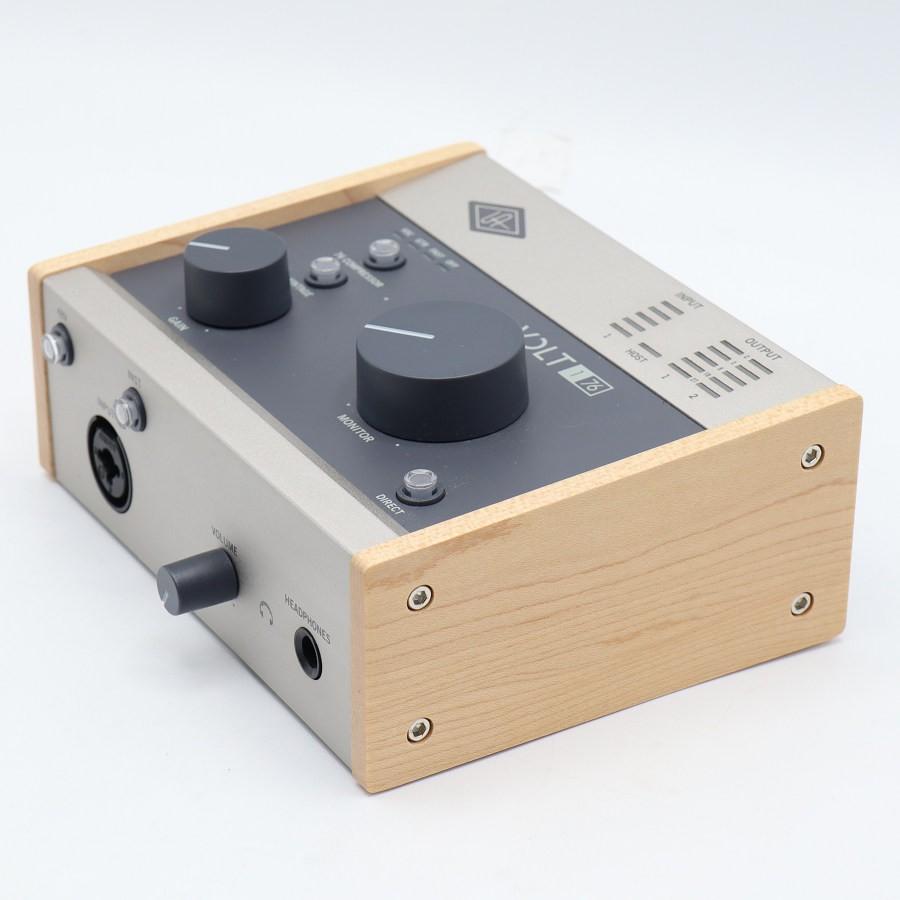 ボーナスストア+5％【美品】Universal Audio VOLT 176 USBオーディオインターフェース スマートフォン対応 ユニバーサルオーディオ 本体 |  | 02
