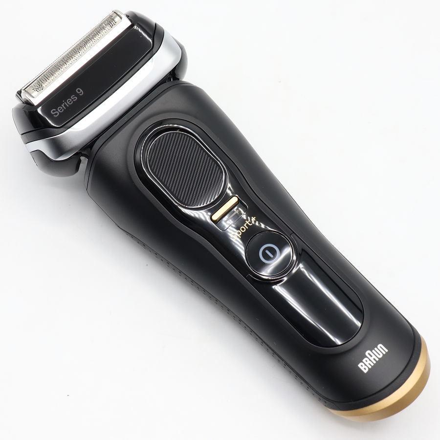 ボーナスストア+5％【美品】ブラウン シリーズ9 Sport+ 9310s ブラック 4枚刃 メンズシェーバー BRAUN 本体 |  | 01