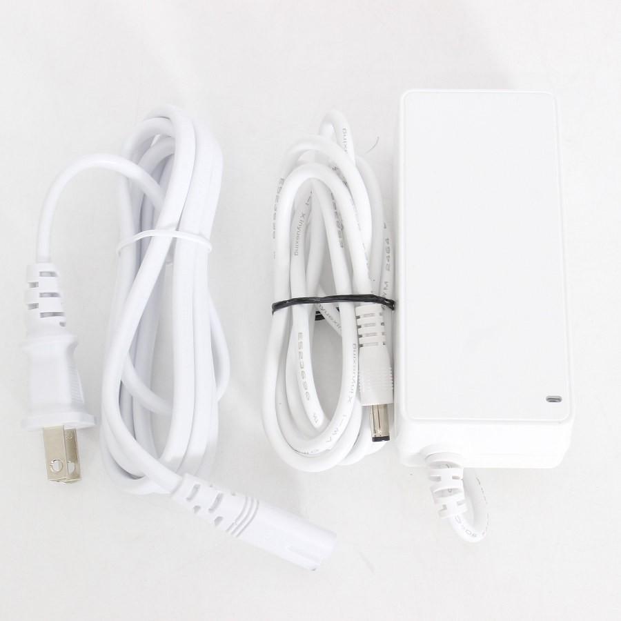 ボーナスストア+5％【美品】STELLA BEAUTE SB-IFD03-WH IPL\u0026LED光美容器 サントリーニホワイト 脱毛 美肌ケア ステラボーテ 本体の画像