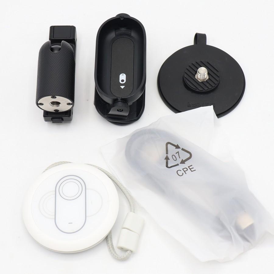 ボーナスストア+5％【美品】Insta360 GO 3S 128GB CINSAATA GO3S13