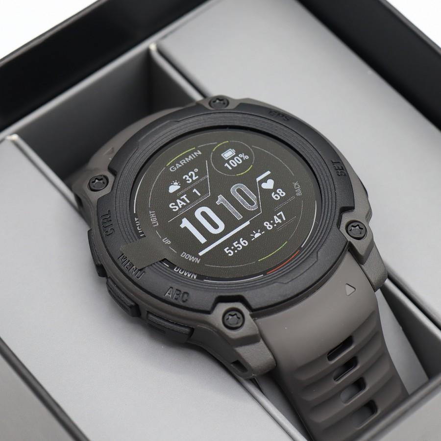 ボーナスストア+5％【新品】GARMIN Instinct E 40mm Black/Charcoal 010-02932-12 スマートウォッチ ガーミン インスティンクト 本体 |  | 01