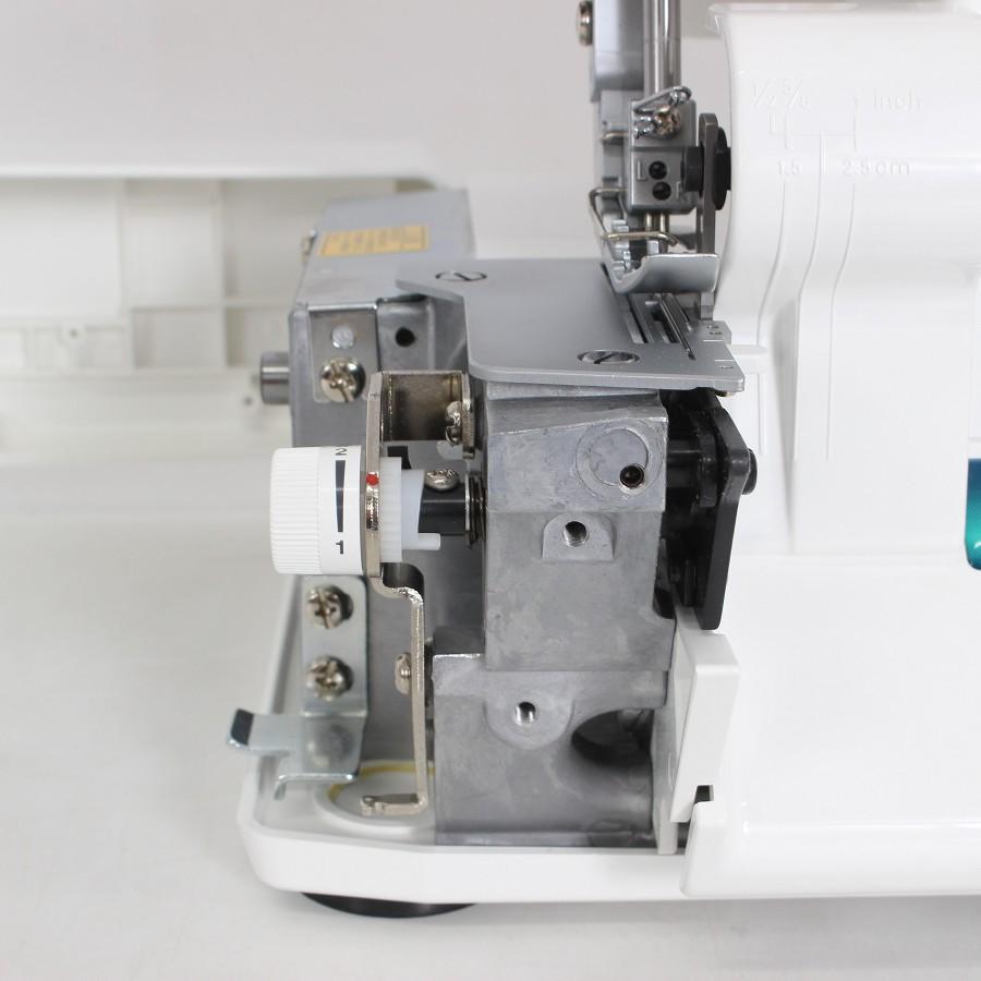 ボーナスストア+5％【美品】ジューキ MO-04DN ロックミシン 2本針4本糸