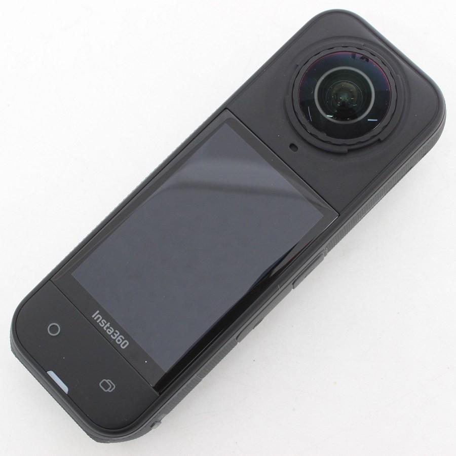 ボーナスストア+5％【美品】Insta360 X5 通常版 CINSAAHA ブラック アクセサリー付 8K 360度カメラ アクションカメラ インスタ360 本体 |  | 02