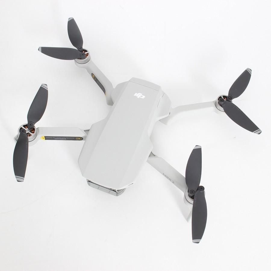 ボーナスストア+5％【美品】DJI Mini 2 Fly More Combo MI2CP2