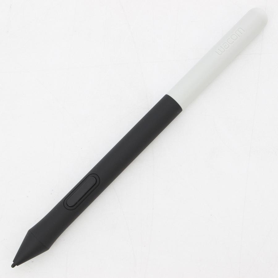 ボーナスストア+5％【美品】WACOM One Creative Pen Display DTC133W0D