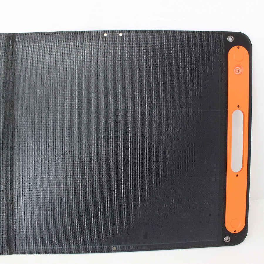 ボーナスストア+5％【美品】Jackery SolarSaga 100 JS-100F 折りたたみ式 ソーラーチャージャー 100W ジャクリ ソーラーパネル 本体 |  | 03
