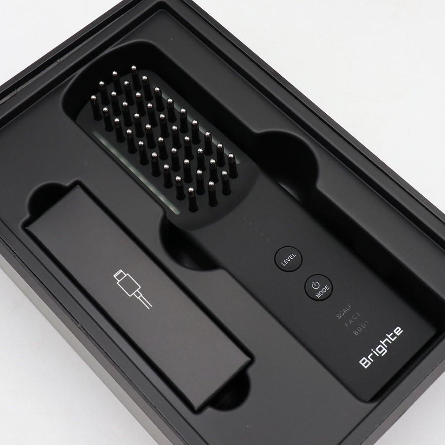 ボーナスストア+5％【新品】Brighte ELEKI BRUSH+ BRT-FSB180 ブラック エレキコーム付 美顔器 EMS フェイスケア ブライト エレキブラシ 本体 |  | 01