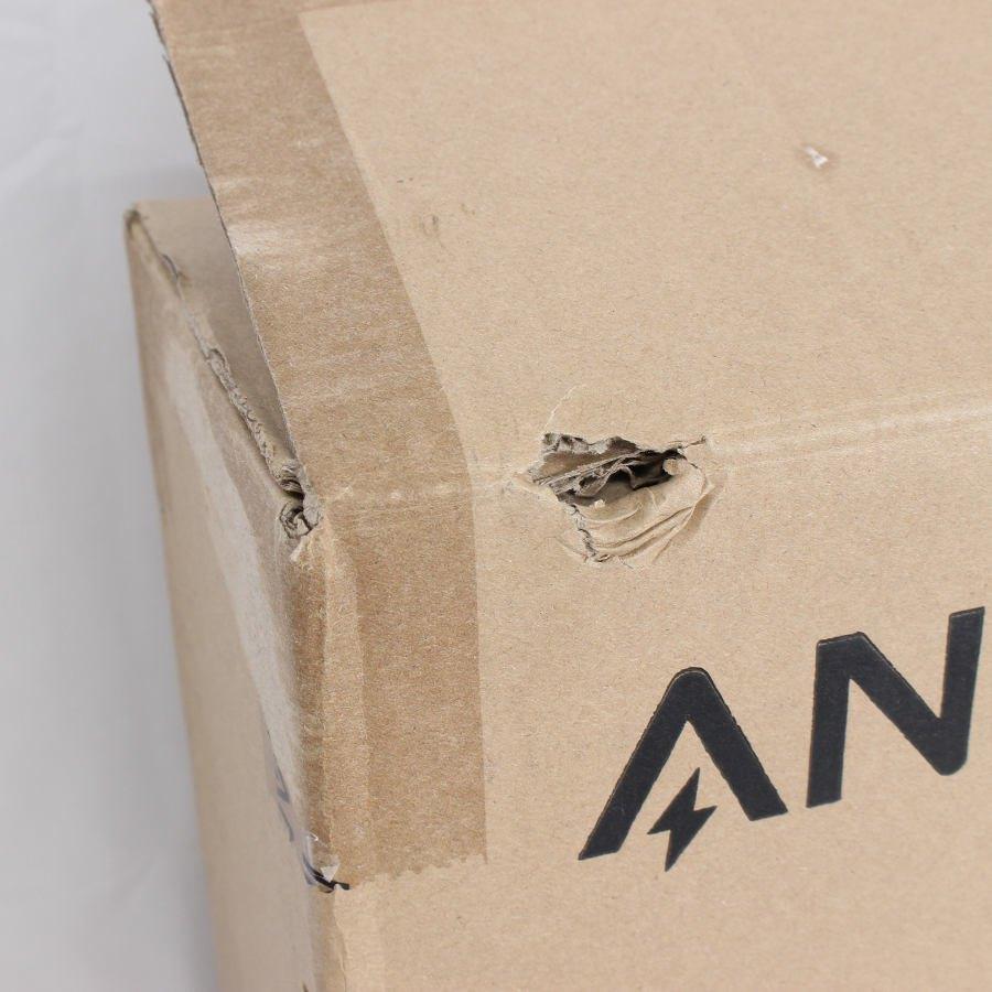 ボーナスストア+5％【新品/訳あり】Anker 625 Solar Panel 100W A2431031 ブラック ソーラーパネル ソーラーチャージャー アンカー 本体 |  | 04