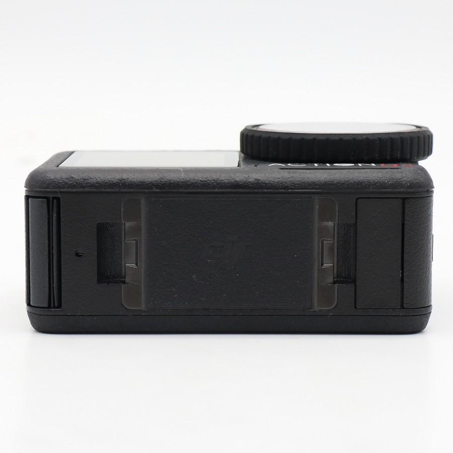 ボーナスストア+5％【美品】DJI Osmo Action 5 Pro エッセンシャルコンボ OA5AMZ アクションカメラ オスモアクション プロ 本体 |  | 04