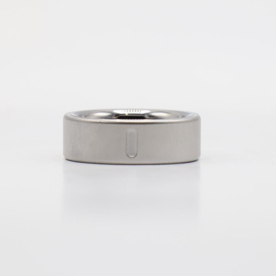 Oura Ring 第4世代 ブラッシュドシルバー サイズ9 Amazon.co.jp: Oura