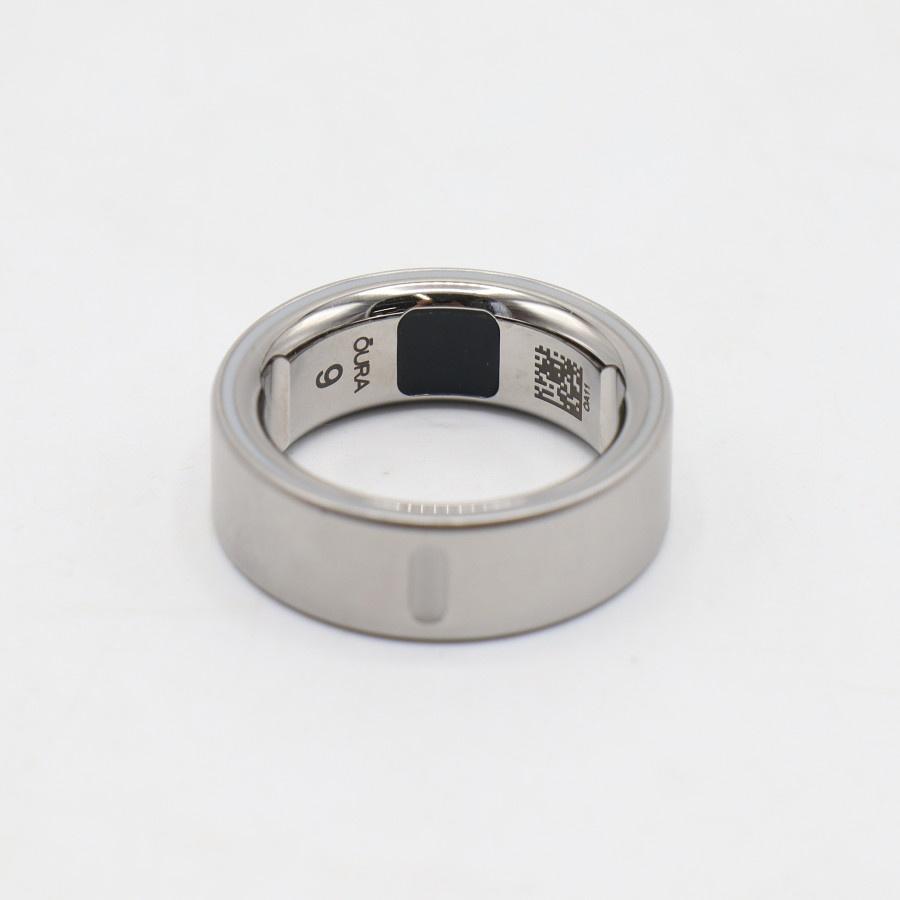 ボーナスストアPlus【美品】Oura Ring 4 JZ90-54220-09 ブラッシュド