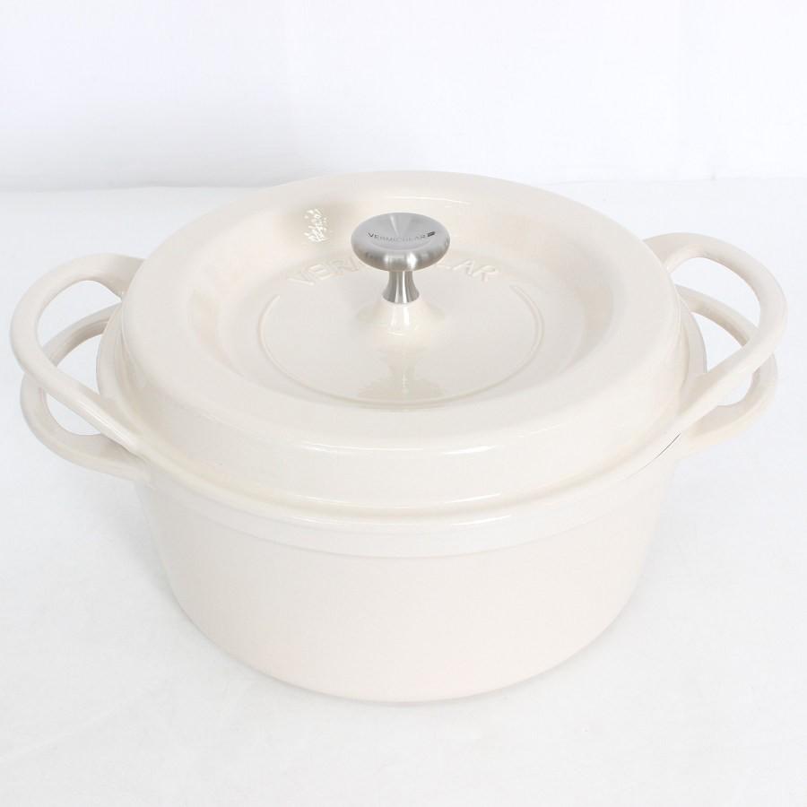 ボーナスストア+5％【美品】バーミキュラ オーブンポットラウンド 22cm NBG22R ナチュラルベージュ 無水 ホーロー 両手鍋 本体 |  | 01