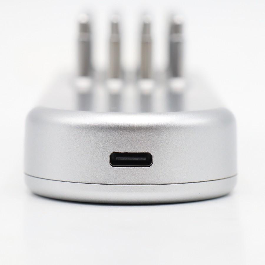 ボーナスストア+5％【美品】SALONIA SAL22206SL EMS 充電式ハリ美容ブラシ 美顔器 サロニア 本体 |  | 07