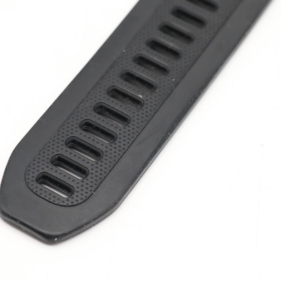ボーナスストア+5％【美品】GARMIN Approach S70 47mm Black 010-02746-22 スマートウォッチ アプローチ ゴルフ ガーミン 本体 |  | 08