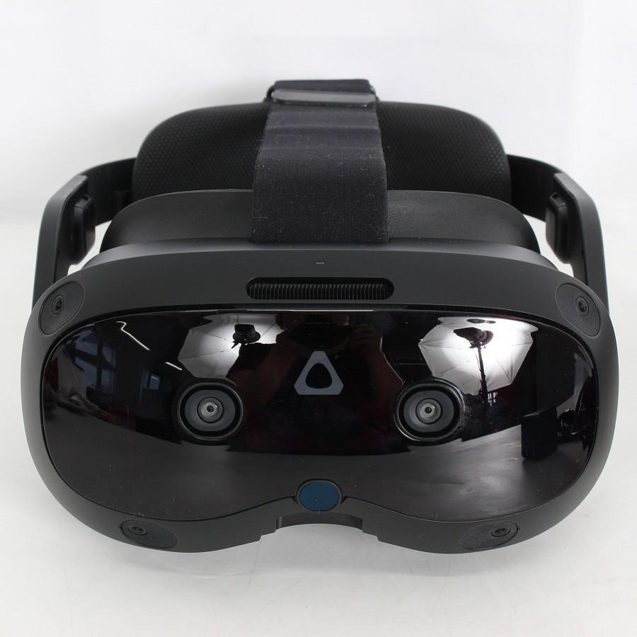 ボーナスストア+5％【美品】HTC VIVE Focus Vision CE 99HAUM007-00 VR ヘッドマウントディスプレイ バイブ フォーカス ヴィジョン 本体 |  | 01