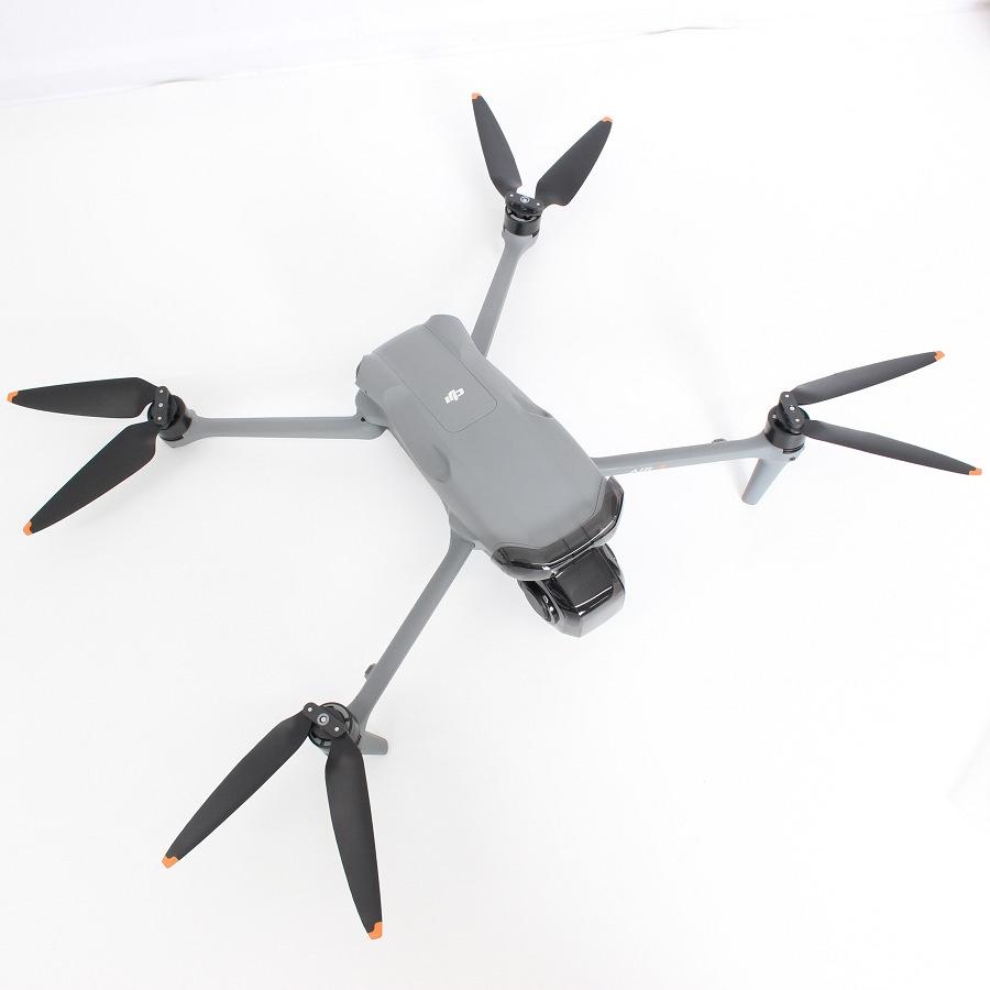 ボーナスストアPlus【美品】DJI Air 3 Fly More Combo RC-N2付属 TZ3232 ドローン エアー フライモアコンボ 本体 |  | 01