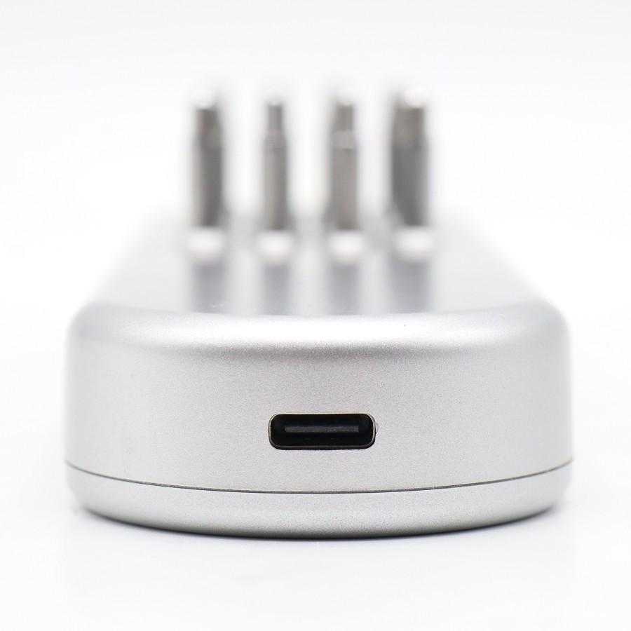 ボーナスストア+5％【美品】SALONIA SAL22206SL EMS 充電式ハリ美容ブラシ 美顔器 サロニア 本体 |  | 07