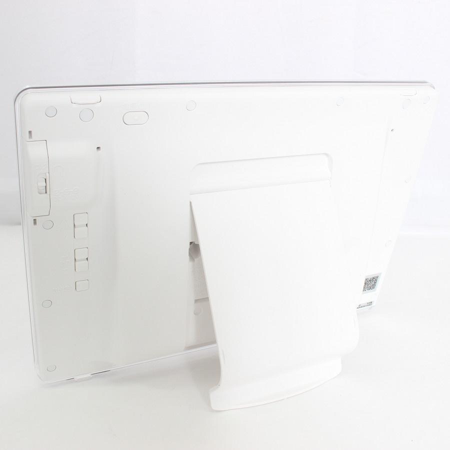 ボーナスストア+5％【美品】パナソニック プライベート・ビエラ UN-10E11-W 2026年製 ポータブルテレビ 10V型 VIERA Panasonic 本体 |  | 03