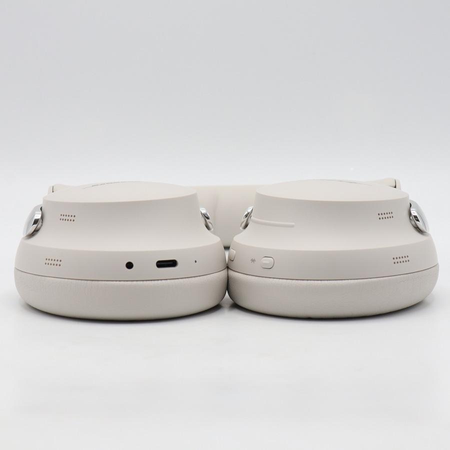 ボーナスストア+5％【美品】BOSE QuietComfort Ultra Headphones 第2世代 ホワイトスモーク ノイズキャンセリング ヘッドホン 空間オーディオ対応 ボーズ 本体 |  | 06