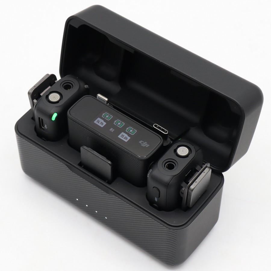 ボーナスストア+5％【美品】DJI Mic MICFCC ワイヤレスマイク トランスミッター×2+レシーバー+充電ケース |  | 02
