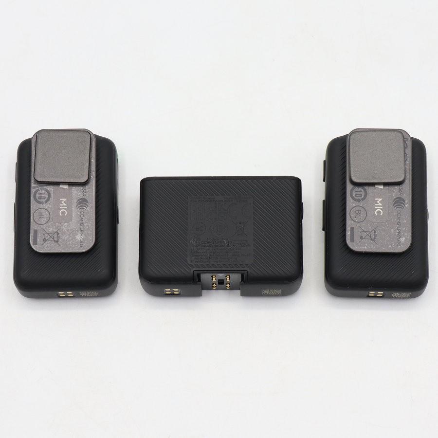 ボーナスストア+5％【美品】DJI Mic MICFCC ワイヤレスマイク トランスミッター×2+レシーバー+充電ケース |  | 04