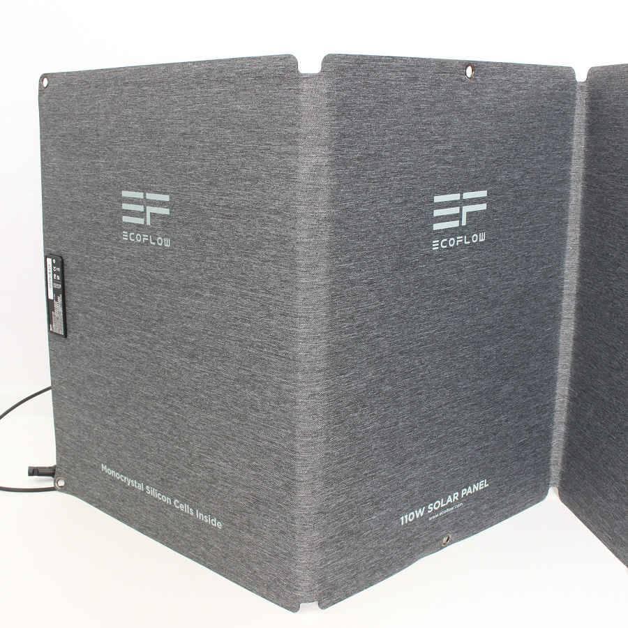 ボーナスストアPlus【美品】EcoFlow ソーラーパネル 110W EFSOLAR110N EF-Flex-110 ソーラーチャージャー ポータブル電源 エコフロー 本体 |  | 05